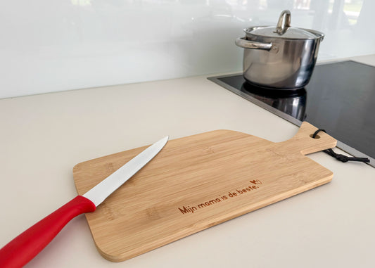 Snijplank hout gegraveerd - Mama