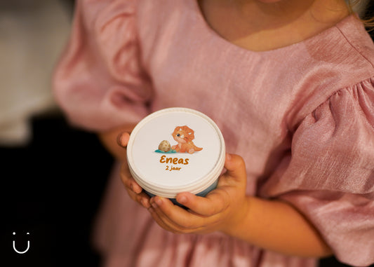 Traktatie 2 jaar Dino - Deugeniet - Traktatie kinderfeestje