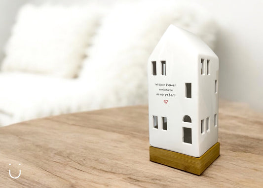 Porseleinen huisje - cadeau peter vragen - Deugeniet - Meter/peter cadeaus